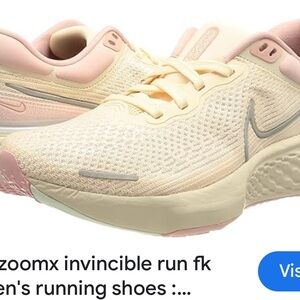 Nike Women's Athletic Shoes - Cream and Pink